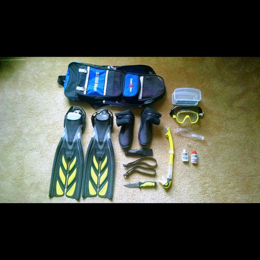 Scuba Diving/ Snorkeling Gear