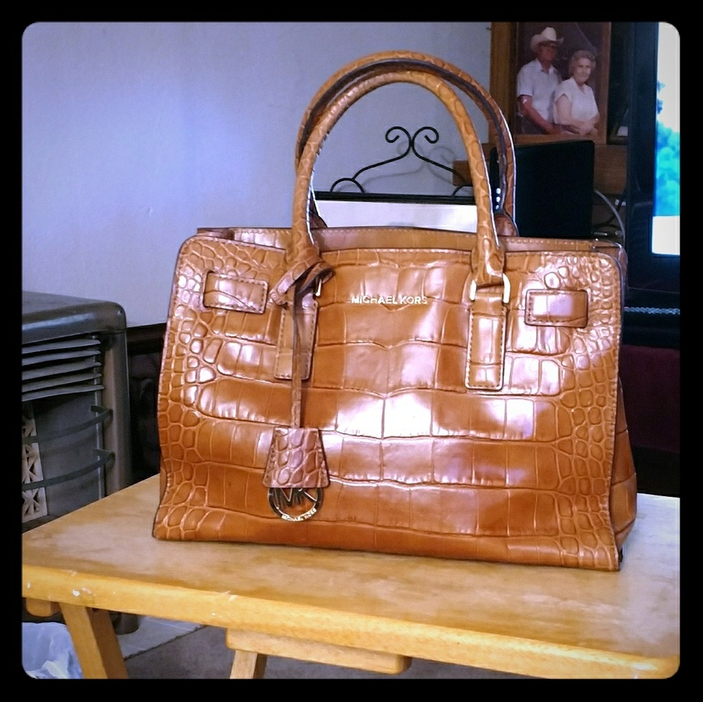 MK purse