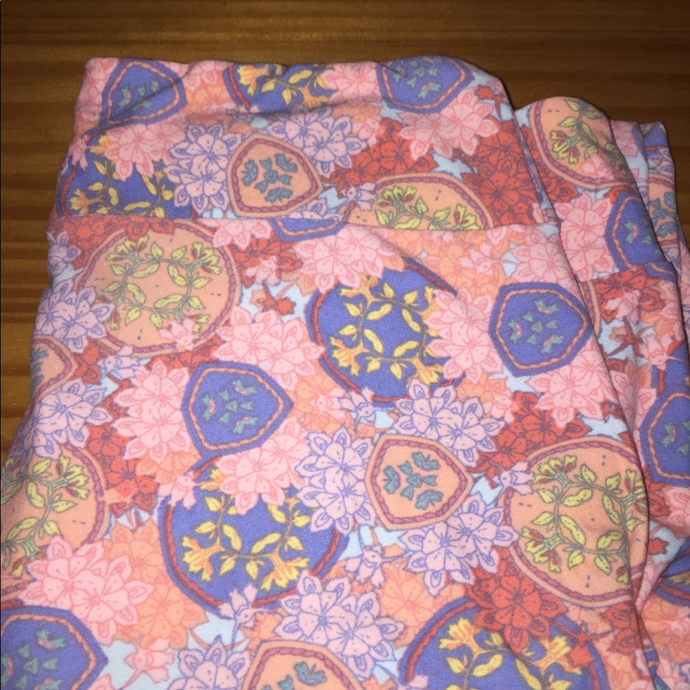 Lularoe TC leggings