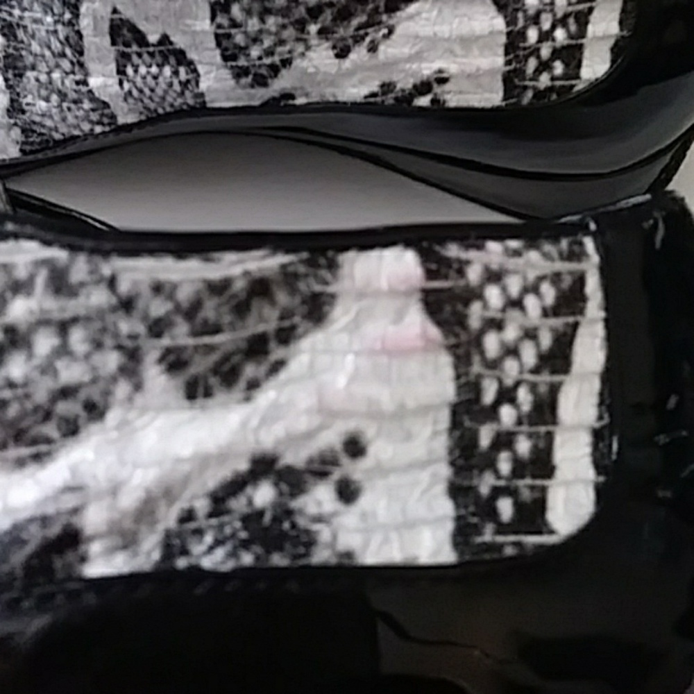 Animal print flats - Picture 4 of 6