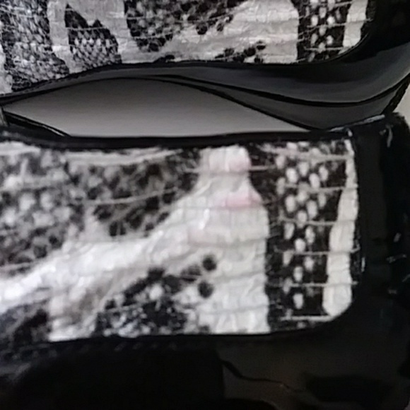 Animal print flats - Picture 4 of 6