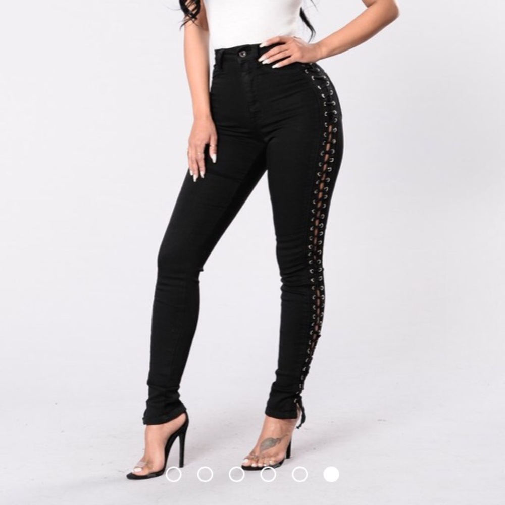Fashion Nova Bandit Jeans