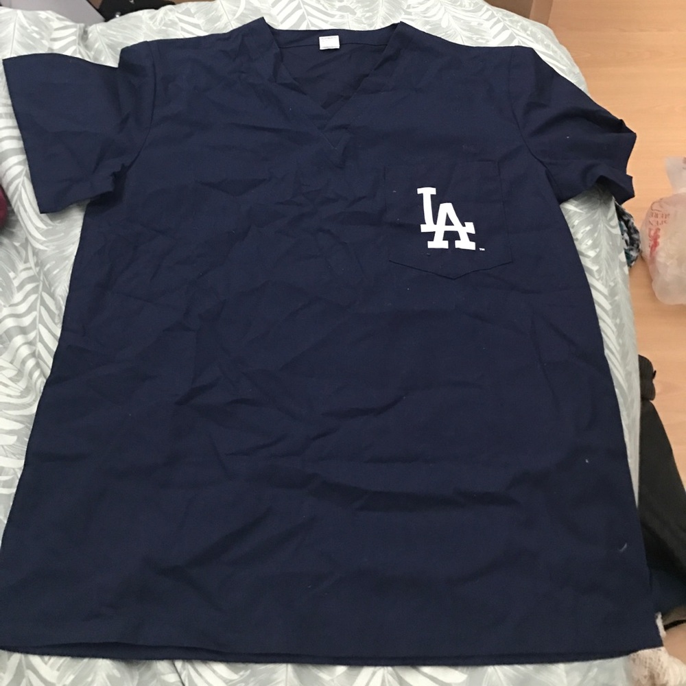LA Dodgers scrubs. Shirt with pocket