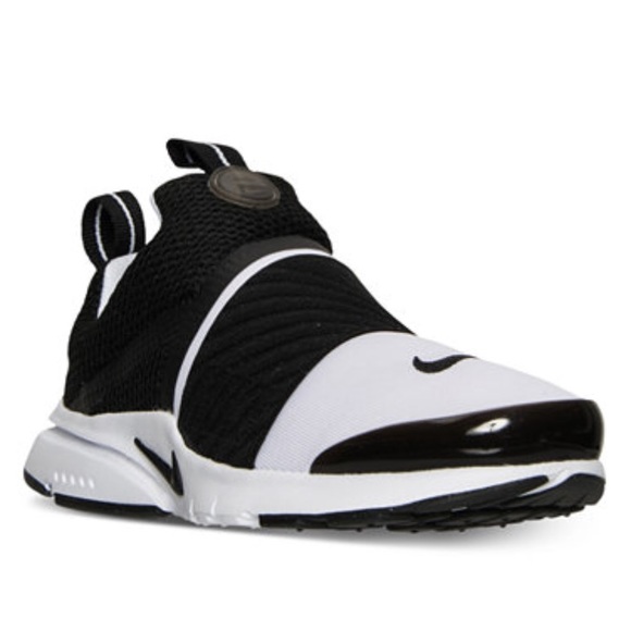 SOLD ! Nike running sneakers - Picture 3 of 8