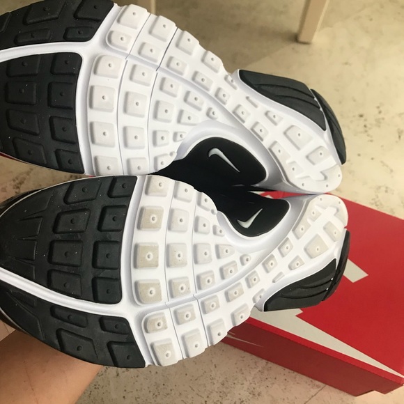 SOLD ! Nike running sneakers - Picture 8 of 8