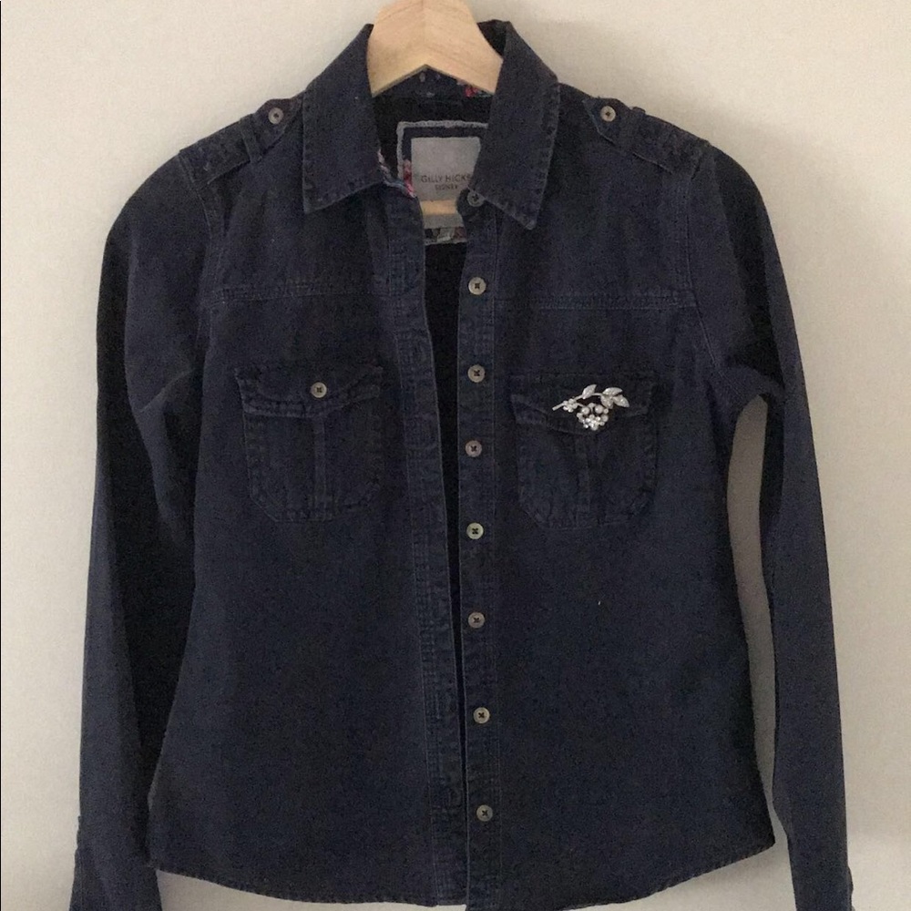 Gilly Hicks long sleeve button down shirt