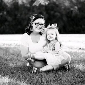 Meet your Posher, Delanie