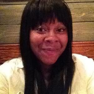 Meet your Posher, Latoya