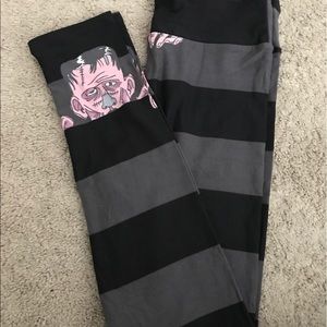 Lularoe Halloween Peeping Frankenstein Leggings!!!