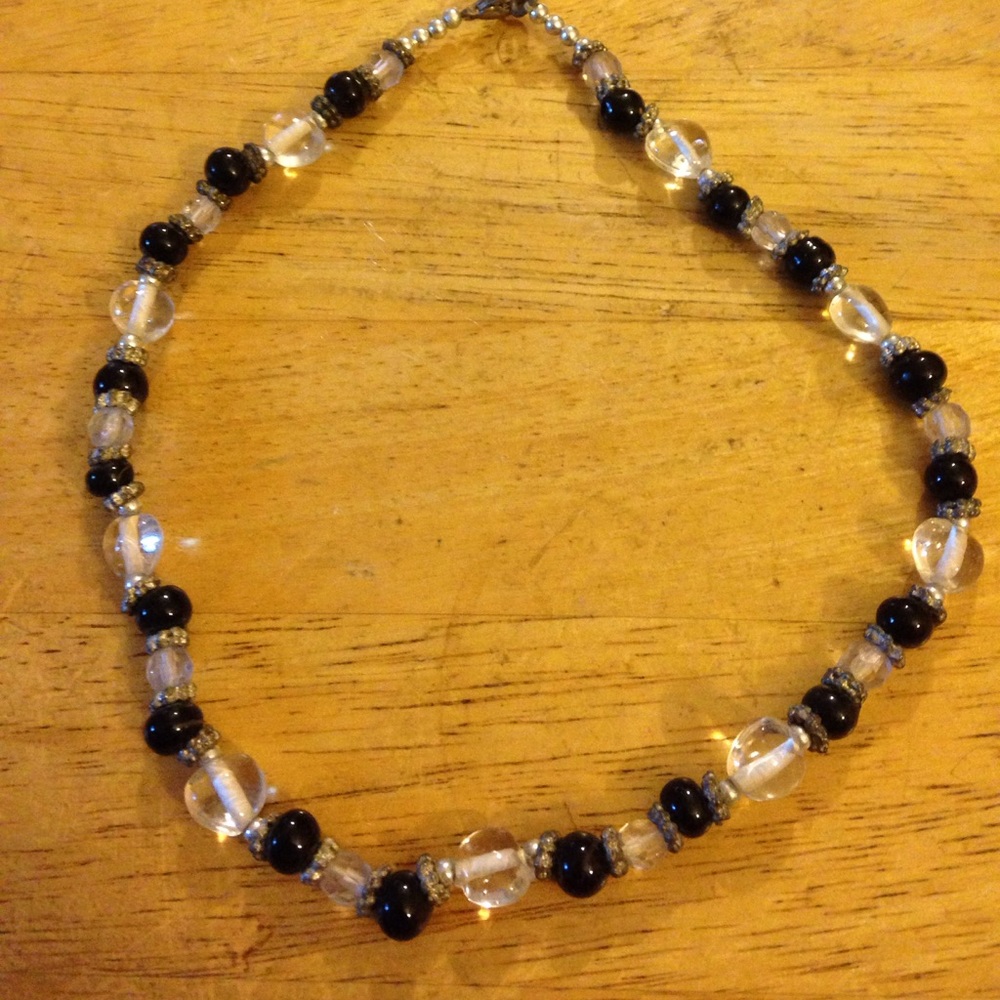 Glass beads choker