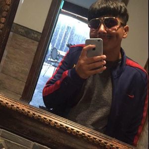 Meet your Posher, Roy