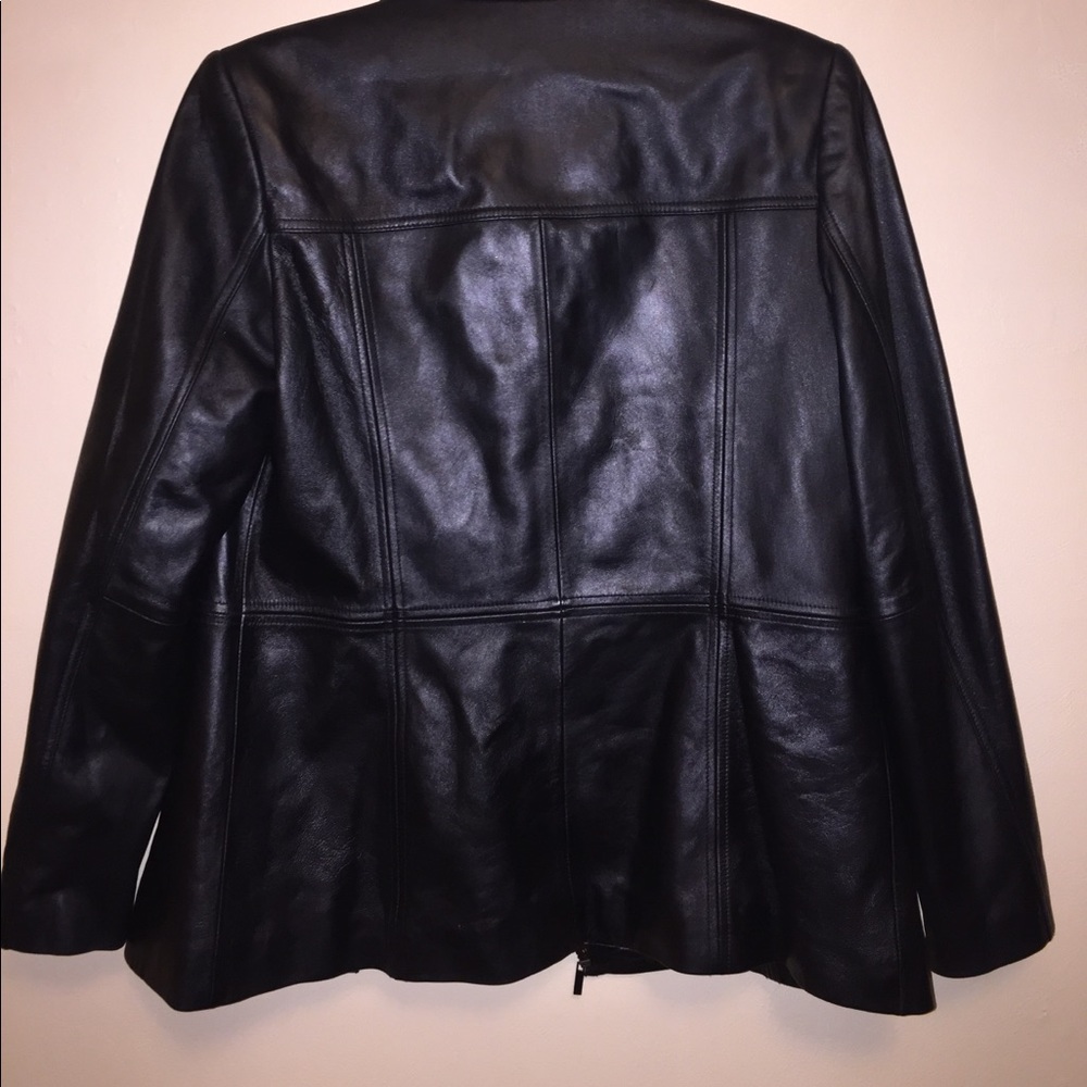 Women's leather jacket - Picture 3 of 4