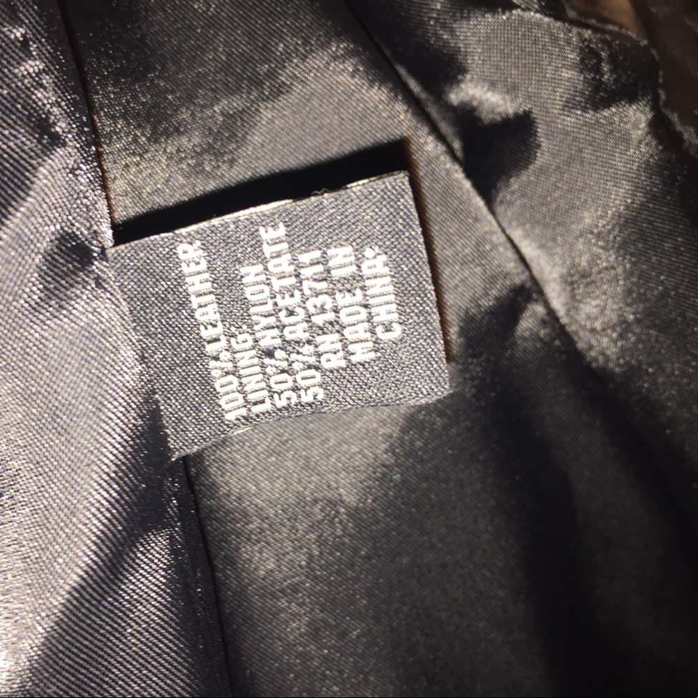 Women's leather jacket - Picture 4 of 4
