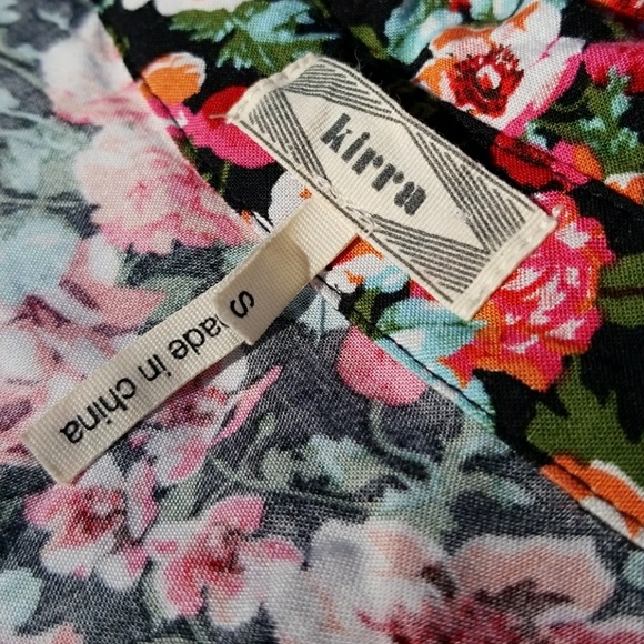 💥CLOSING SALE💥 Gorgeous Kirra Blouse - Picture 4 of 4