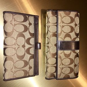 Coach Signature C Brown Wallet & Checkbook Cover