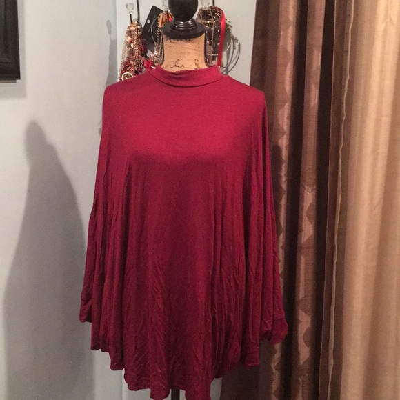 ❤️ONE LEFT❤️WINE PONCHO STYLE-TUNIC - Picture 2 of 5