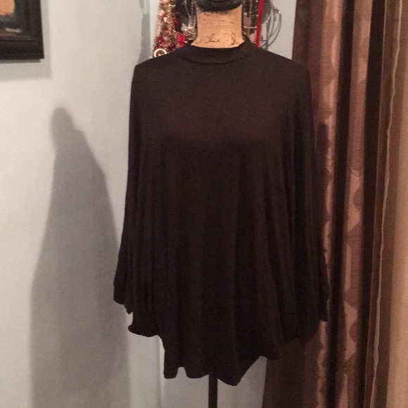 ❤️ONE LEFT❤️WINE PONCHO STYLE-TUNIC - Picture 5 of 5