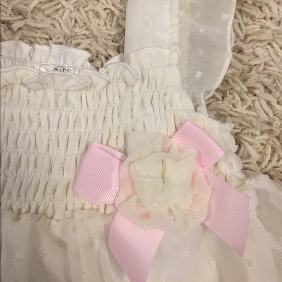 Baby girl. 0-3M dress and bow set - Picture 5 of 5