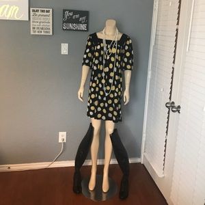 Dress with white and yellow dots.