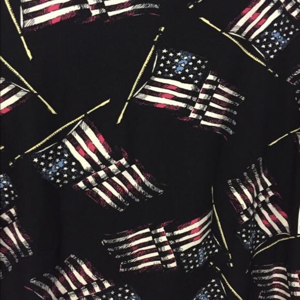 XL Irma LuLaRoe American Flag Print
