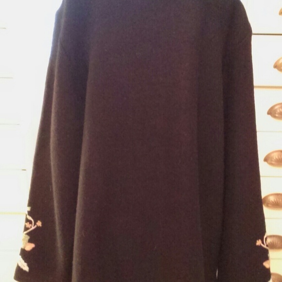 Embroidered wool jacket - Picture 3 of 4