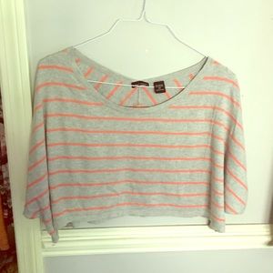 Cropped stripe T-shirt