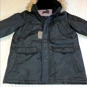 ❄️Bundle up! Ben Sherman parka, removable fur trim