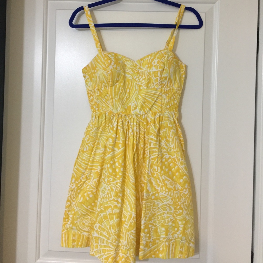 Lilly Pulitzer size 2 Padded Bustier Styler dress