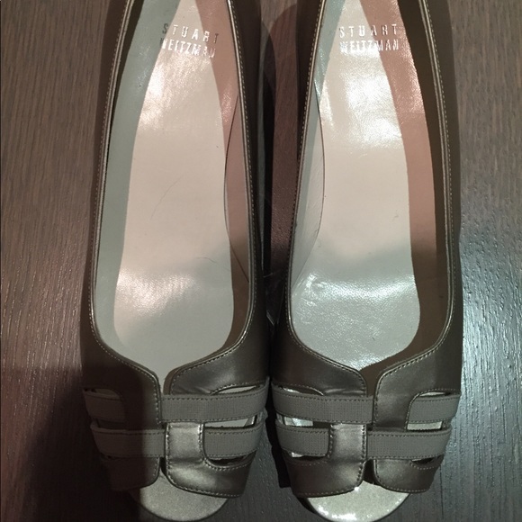 Stuart Weitzman NEVER WORN patent leather peep-toe - Picture 2 of 5