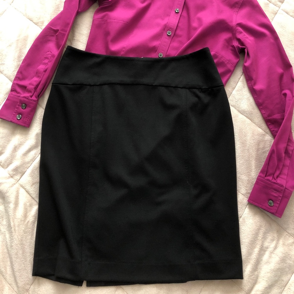 Women’s Black Banana Republic Pencil Skirt.