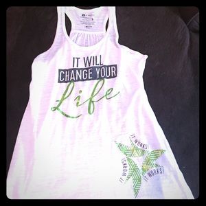 ItWorks tank top