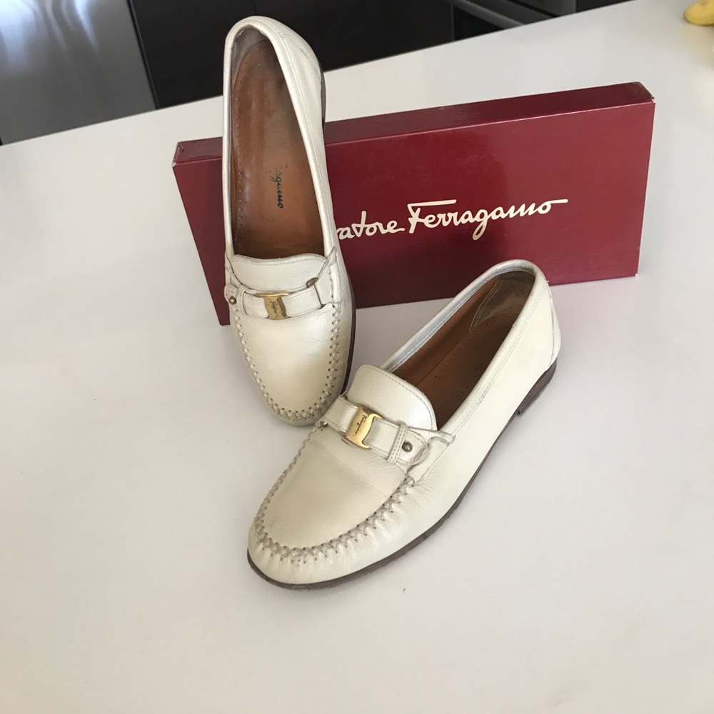 Salvatore Feragamo Flat shoes