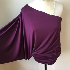 Elan on shoulder stretchy plum top