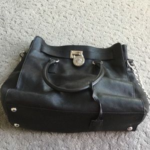 Michael Kors Large Leather saffiano satchel