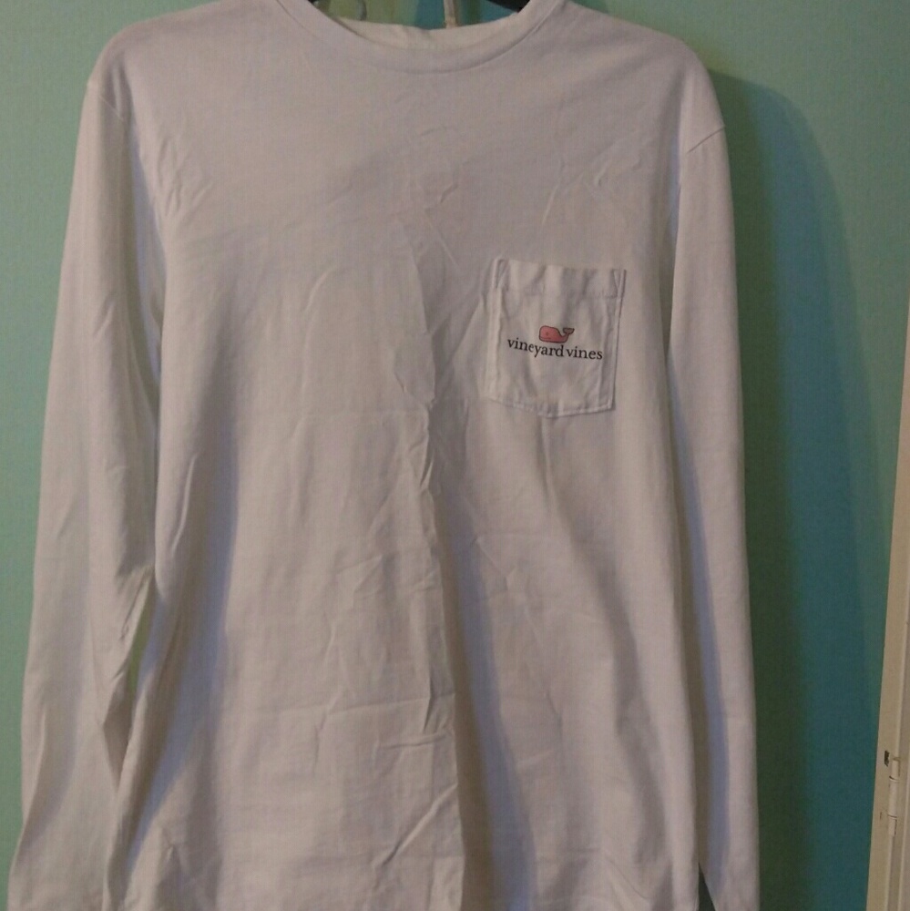 NWOT // Vineyard vines shirt
