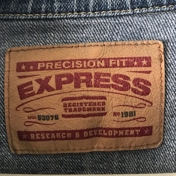 Express Jean Jacket - Picture 2 of 3