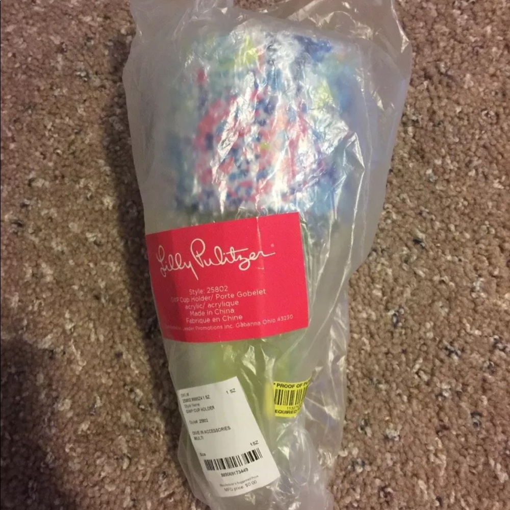 ❌ SOLD ❌ Lilly Pulitzer Beach Spike!