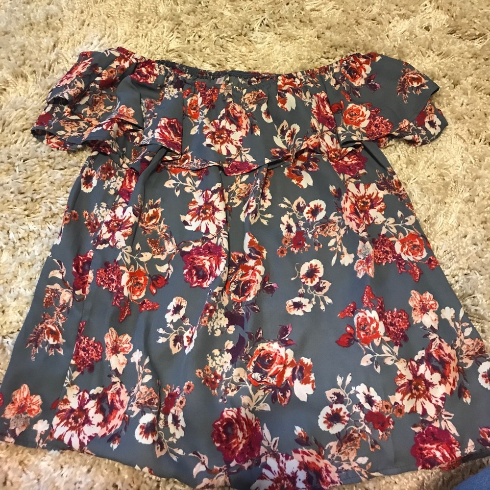 xhiliration floral top