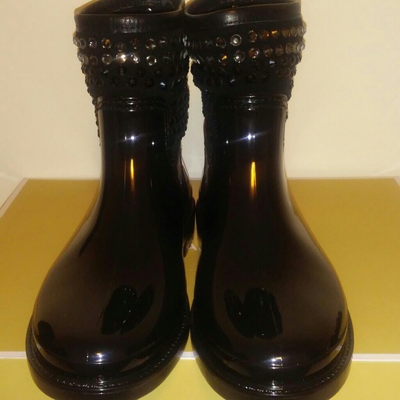Michael Kors Dani Rain Boots - Picture 3 of 4