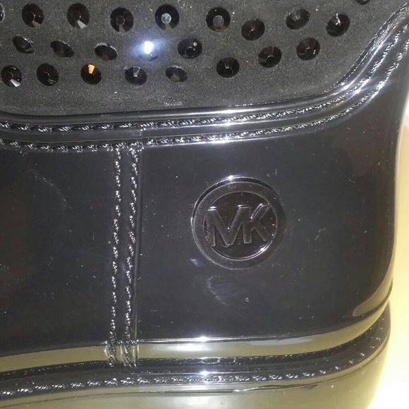 Michael Kors Dani Rain Boots - Picture 4 of 4