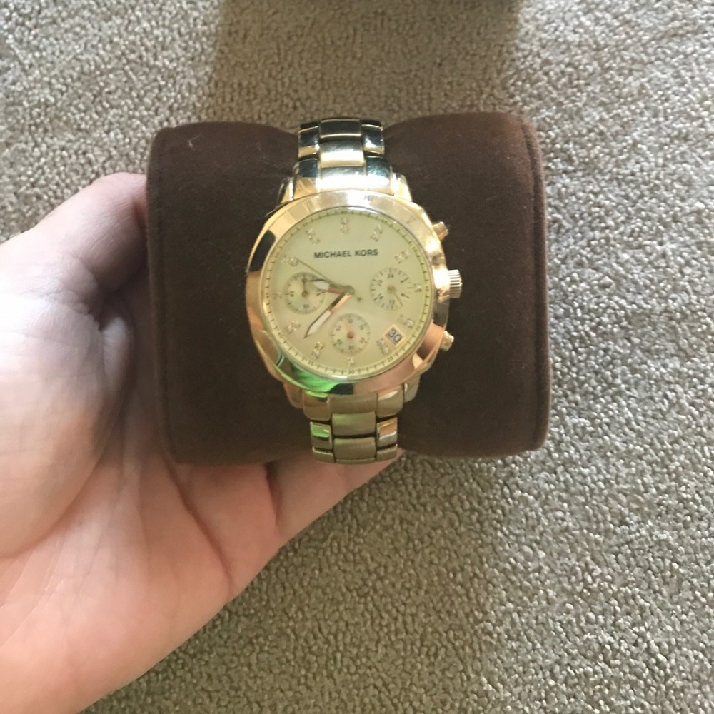 Michael Kors Gold Watch - Picture 3 of 5