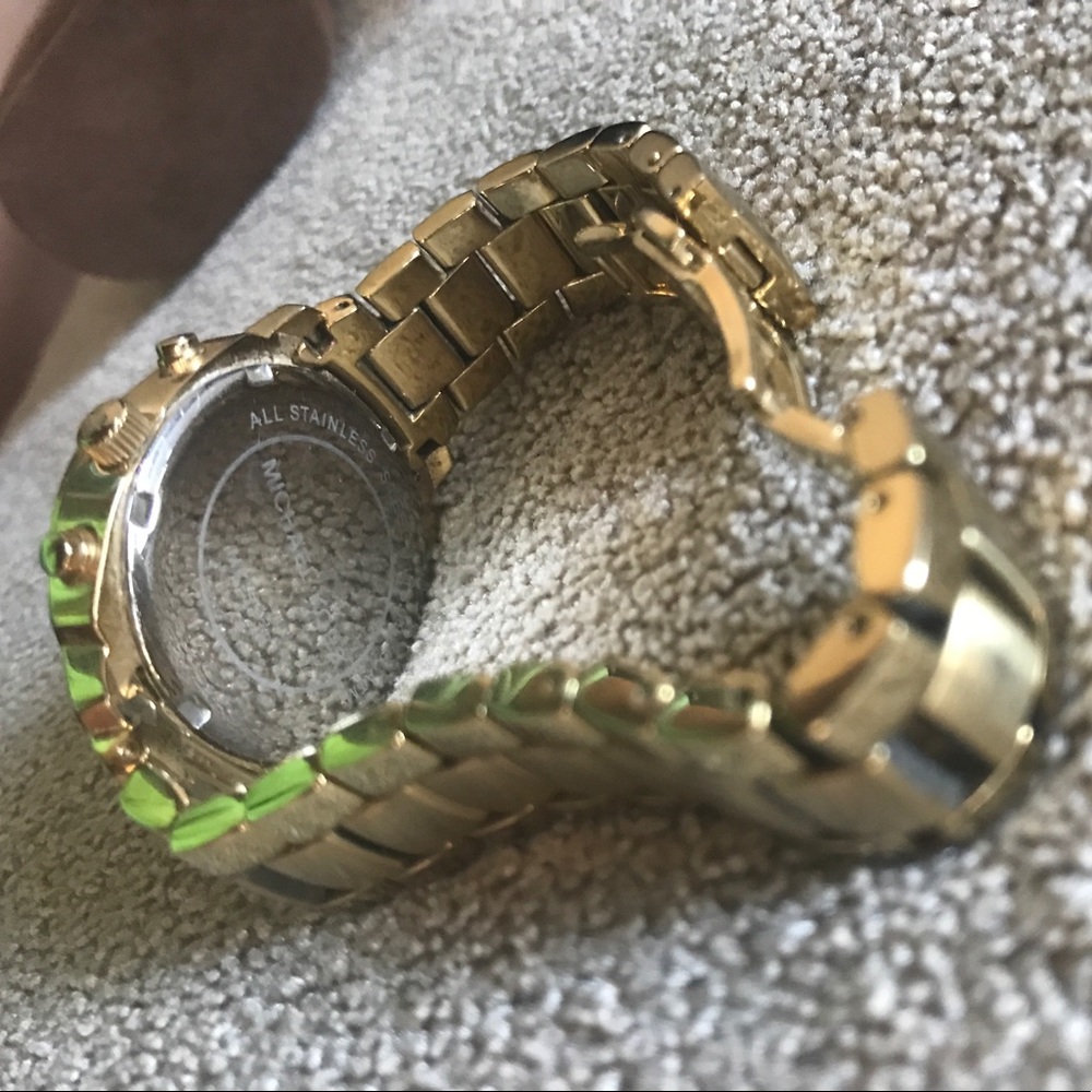 Michael Kors Gold Watch - Picture 5 of 5