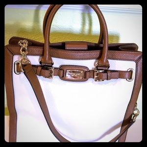 Michael Kors shoulder bag NEVER carried!