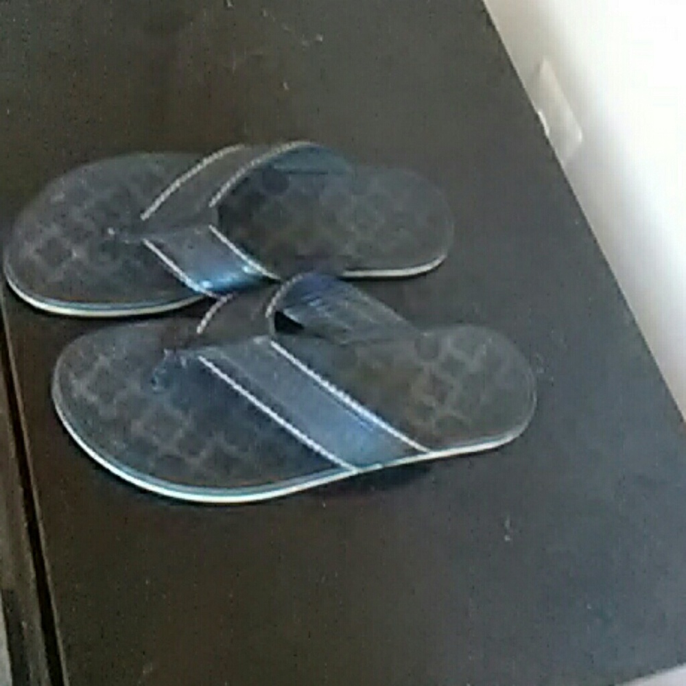 Louis Vuitton thong sandles