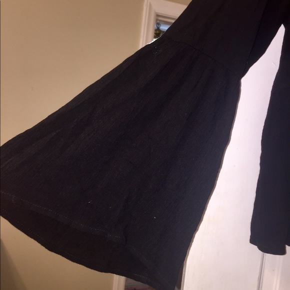 Embroidered long-sleeved top - Picture 2 of 3