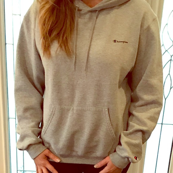 Champion Tops - 💫 Vintage Champion Sweatshirt