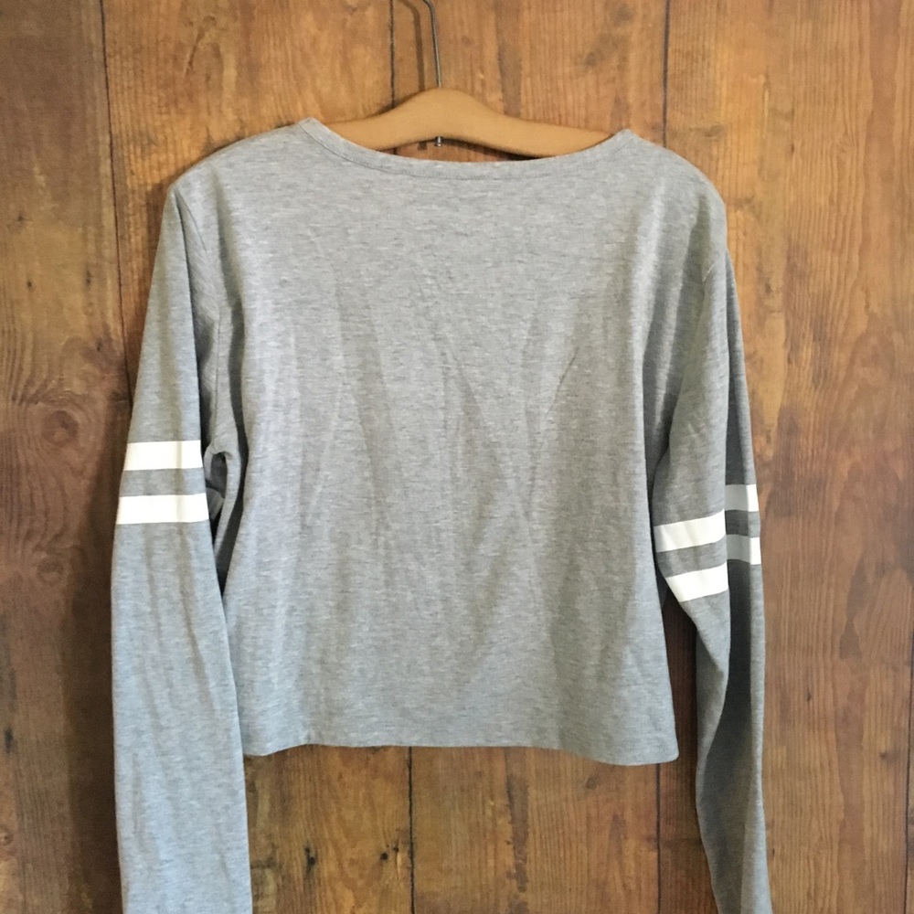 H&M long sleeve - Picture 4 of 4