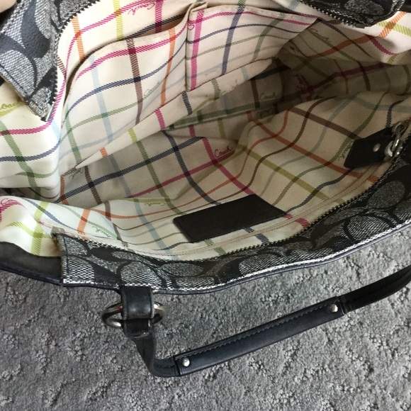 Coach Purse - Picture 5 of 7