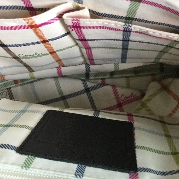 Coach Purse - Picture 6 of 7