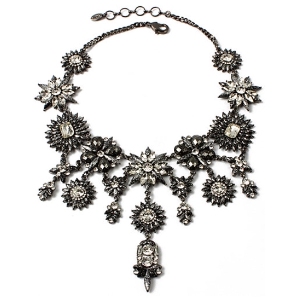 🍃💕NWT Amrita Singh Statement Bib Necklace - Picture 3 of 7